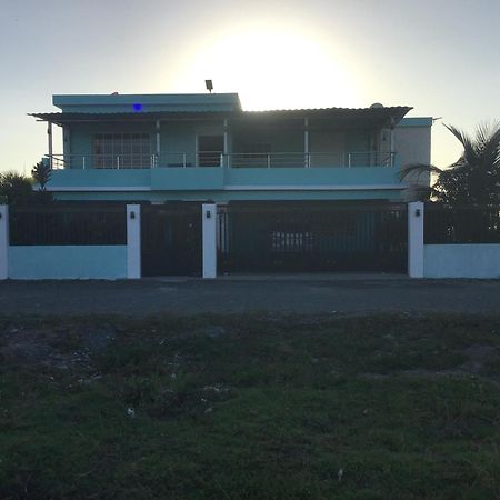 Villa Nilsa Baní Eksteriør bilde